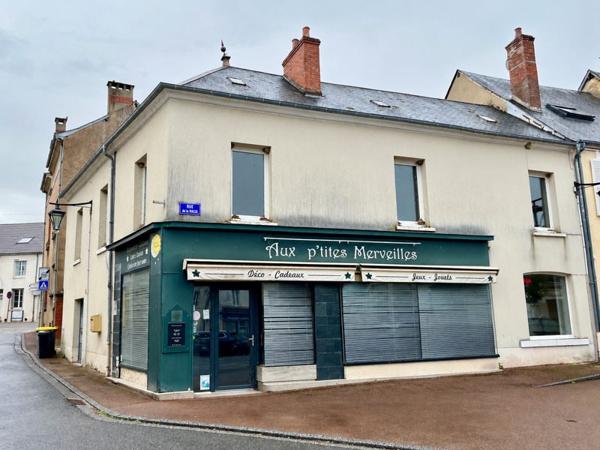 Immeuble à vendre 77 420 € Les Aix-d'Angillon 242 m² DPE C