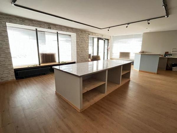 Immeuble à vendre 77 420 € Les Aix-d'Angillon 242 m² DPE C