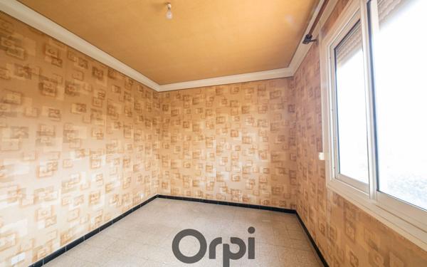 Maison à vendre    6 pièces •  Saint-Estève