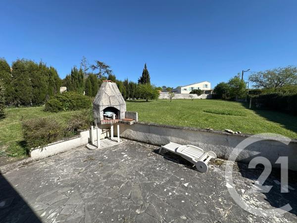 Maison à vendre  5 pièces - 92,61 m2 ANDILLY - 17