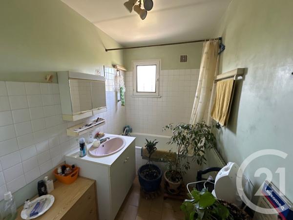 Maison à vendre  5 pièces - 92,61 m2 ANDILLY - 17