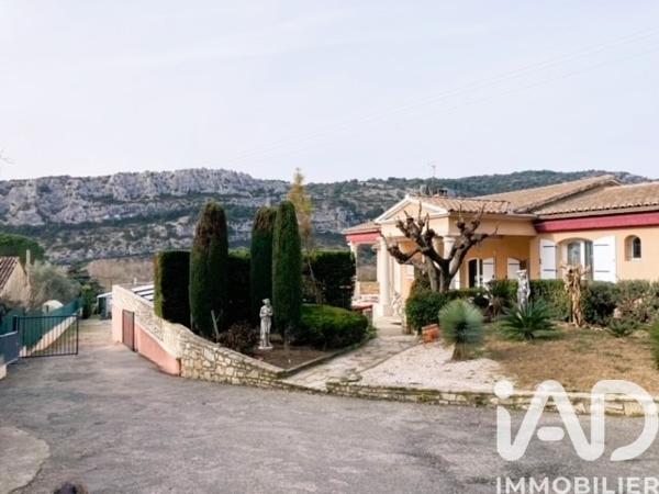 Maison à vendre 6 pièces 183 m² Saint-Martin-d'Ardèche