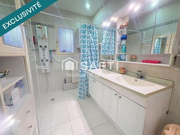 MAISON DE CARACTÈRE AVEC TERRAIN DIVISIBLE EN 1 LOT A BATIR +700m2