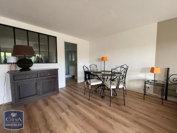 Appartement à louer 1 pièce 46.8m² Périgueux (24000)