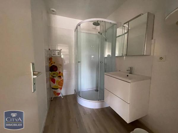 Appartement à louer 1 pièce 46.8m² Périgueux (24000)