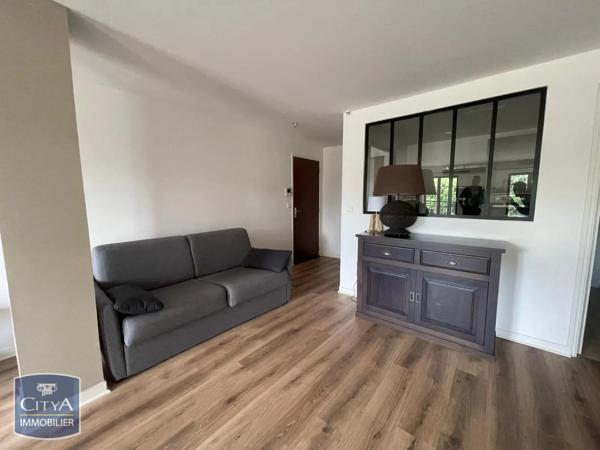 Appartement à louer 1 pièce 46.8m² Périgueux (24000)