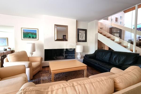 Maison d'architecte à Sautron 237m² - Lumière, espace et cadre verdoyant