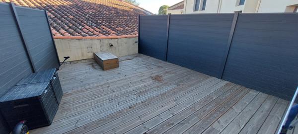 Alénya (66200) DEUX PIECES AVEC TERRASSE - ALENYA