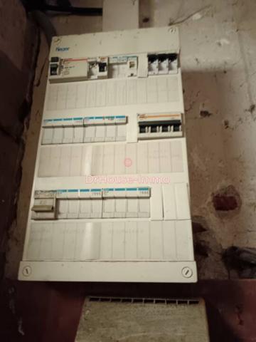 Maison à vendre 7 pièces de 700 m²