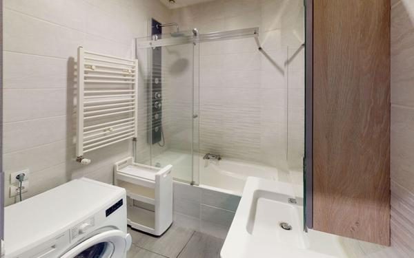 Appartement à louer    3 pièces • 57,84 m2 Saint-Étienne