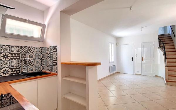 Appartement à louer    2 pièces •  Toulon