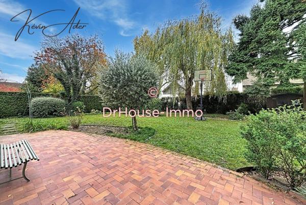 Maison à vendre 6 pièces de 178 m²