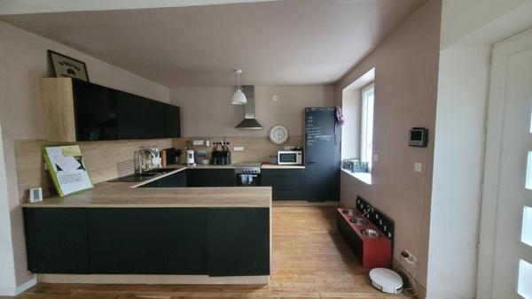 Maison à vendre |  Saint-Ybard |  4 pièces | 104 m²