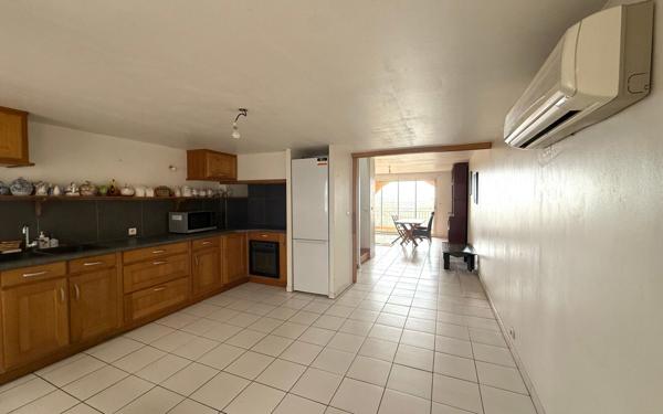 Maison à vendre    4 pièces •  Sète