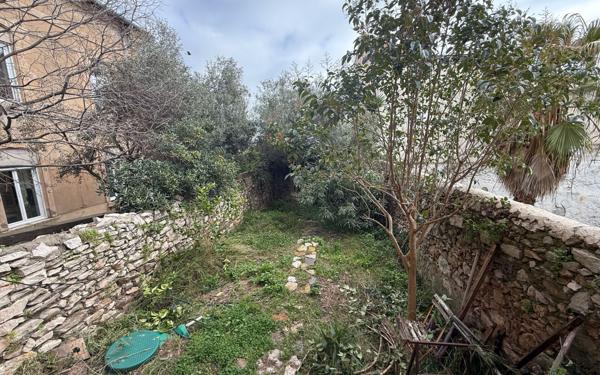 Maison à vendre    4 pièces •  Sète