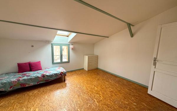 Maison à vendre    4 pièces •  Sète