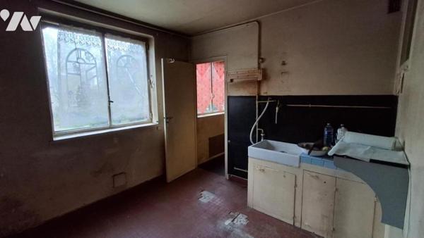 Sur la commune de DRANCY (Seine Saint Denis) Appartement à rénover de 4 pièces principales