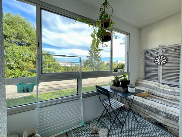 Appartement Tours Nord 2 pièce(s) 42.67 m2 avec balcon