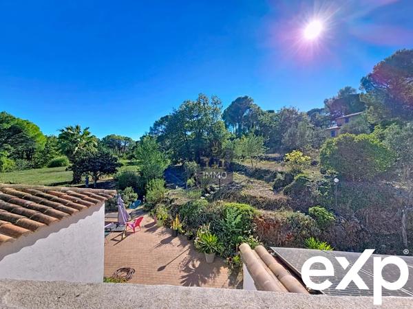 Magnifique villa avec 9400m2 de terrain