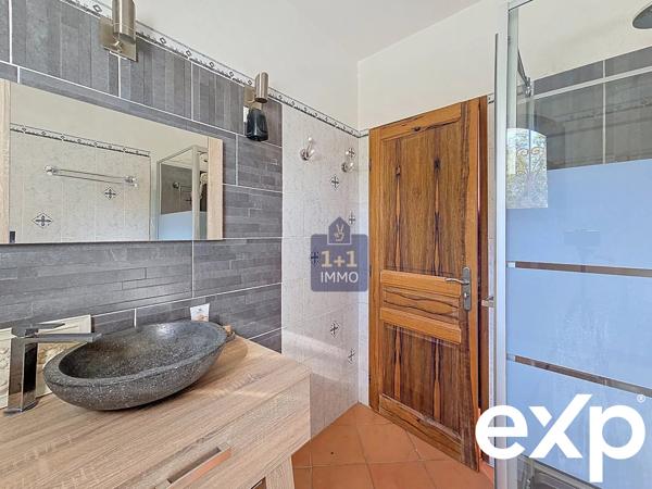 Magnifique villa avec 9400m2 de terrain