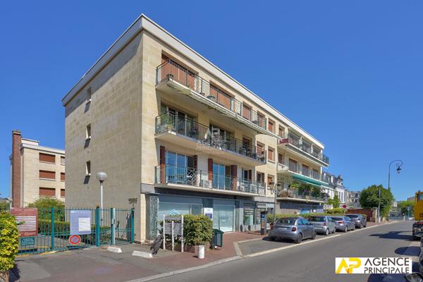 Appartement Maisons Laffitte 5 pièce(s) 156m2 €1 195 000 ** - Référence 4488