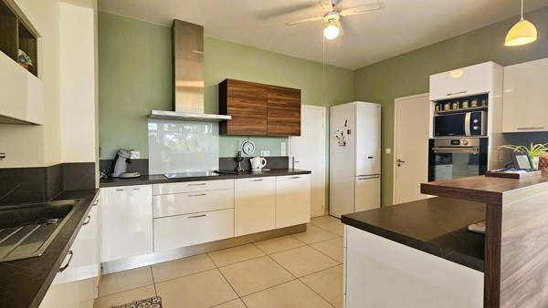 Maison/Villa à Vaux sur Mer de 210m2