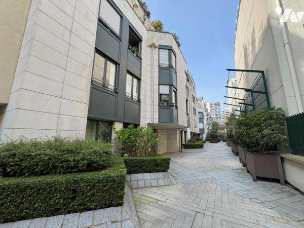 Appartement avec balcon - Saint Fargeau