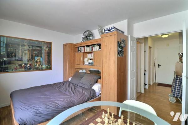 Appartement avec balcon - Saint Fargeau