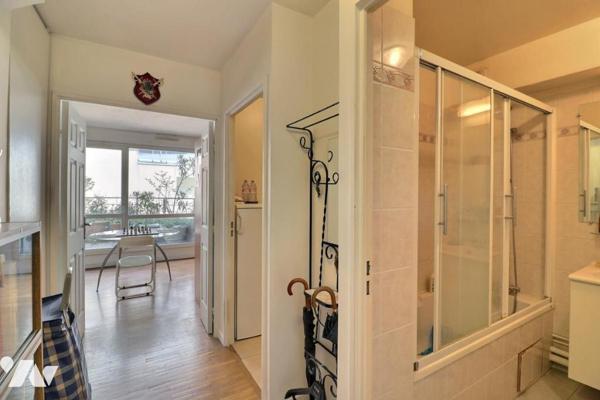 Appartement avec balcon - Saint Fargeau