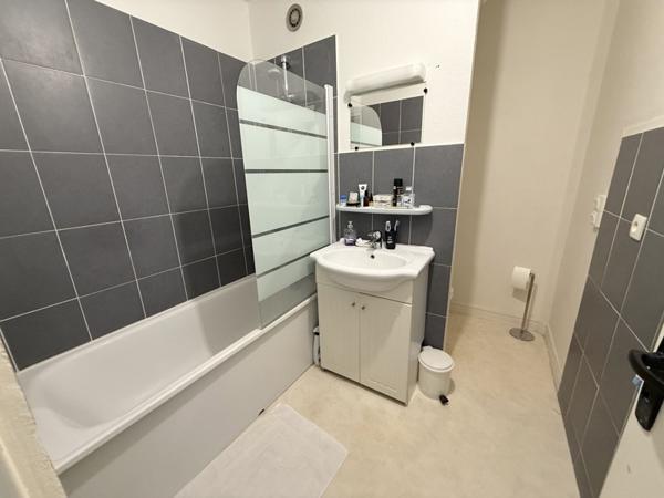 Appartement à vendre |  Châteauroux |  2 pièces | 48 m²