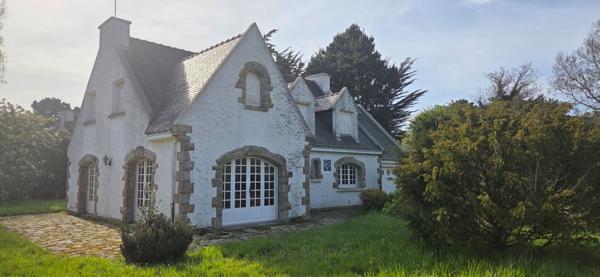 Maison spacieuse à vendre à Sarzeau, proche mer et commerces