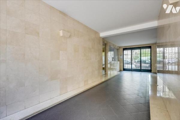 Exclusivité Notaire – PARIS XVIème – Exelmans – 4 pièces au 7ème étage avec balcons et vues dégagées