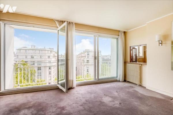 Exclusivité Notaire – PARIS XVIème – Exelmans – 4 pièces au 7ème étage avec balcons et vues dégagées