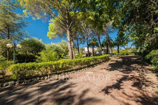 Villa 7 chambres avec grand jardin