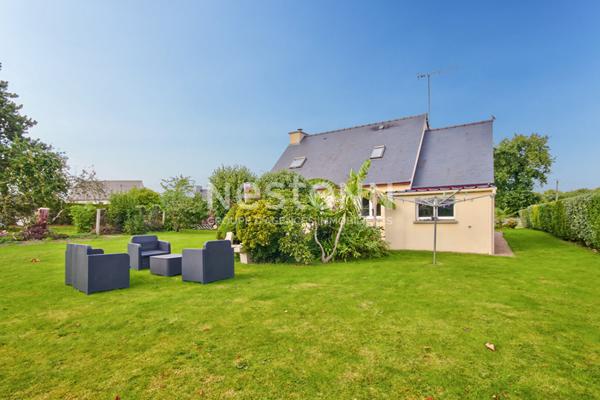 Jolie maison familiale et son beau jardin à PLELO