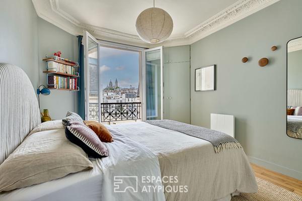 Appartement traversant en étage élevé avec balcon et vue Sacré-Coeur