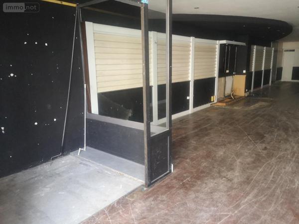 Fonds et/ou murs commerciaux à louer à Cambrai dans le Nord (59400), ref : 59084-L1393   
Centre-Ville