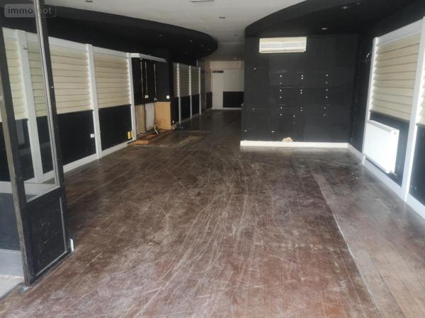 Fonds et/ou murs commerciaux à louer à Cambrai dans le Nord (59400), ref : 59084-L1393   
Centre-Ville