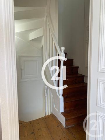Maison à vendre  3 pièces - 81 m 2   COGNAC  - 16