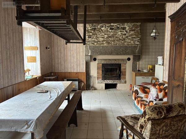 Maison à vendre à Moustéru dans les Côtes-d'Armor (22200), ref : 22064-1278
