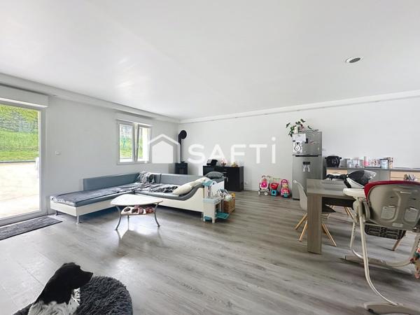 Maison 94 m2 3 chambres en village.