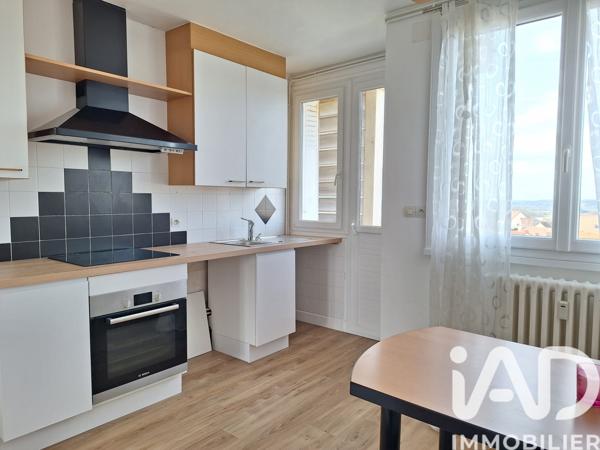 Location appartement 4 pièces 84 m² Aurillac