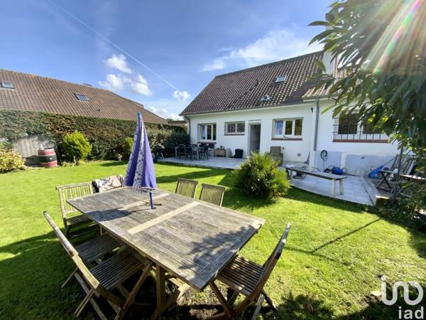 Maison 6 pièces de 140 m² à Cucq (62780)