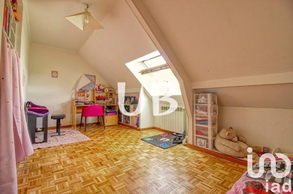 Maison 6 pièces de 167 m² à Épinay-sur-Seine (93800)