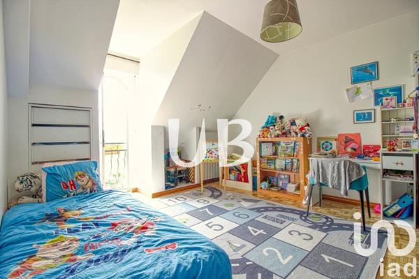 Maison 6 pièces de 167 m² à Épinay-sur-Seine (93800)