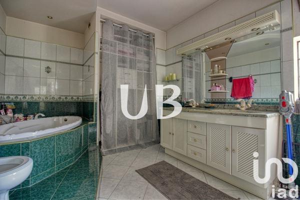 Maison 6 pièces de 167 m² à Épinay-sur-Seine (93800)