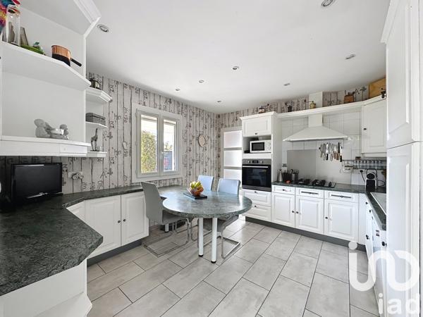 Maison à vendre 6 pièces 140 m² Villenave-d'Ornon