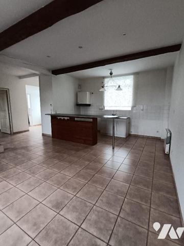 MAISON ANCIENNE 4 CHAMBRES JARDIN