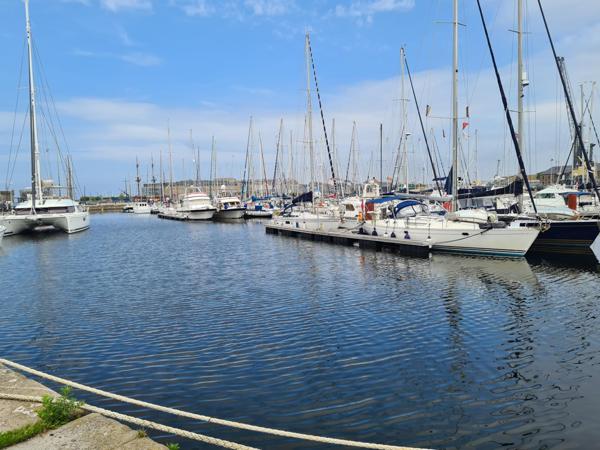 Fonds De Commerce à SAINT-MALO, 35400 - 18 pièces 600m²