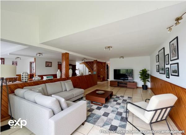 Maison familiale 4 chambres - 4 places de parking – Trois Mares / Le Tampon